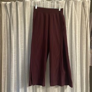 Lululemon flare, 3/4 pants